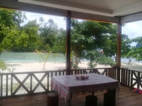 Nusa Nalan Beach Resort - Photo4