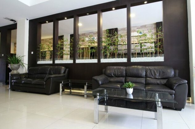 Airy Wenang Sam Ratulangi 138 Manado - Photo5