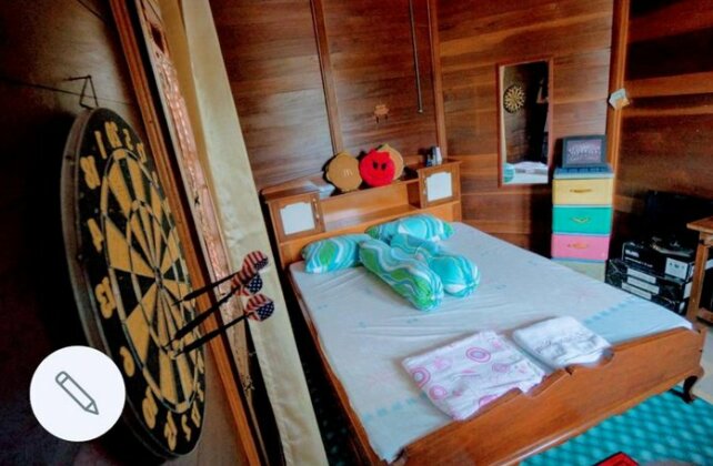 Flower House Manado - Photo3