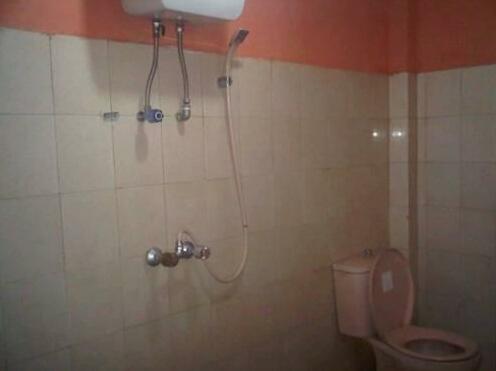Galaxy Hotel Manado - Photo4