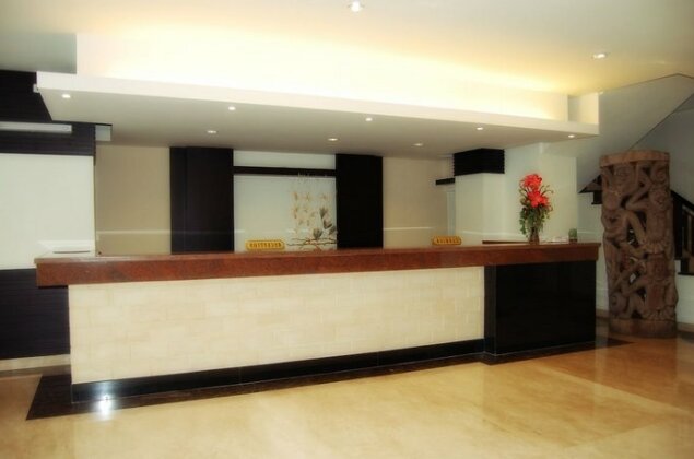 Hotel Gran Central Manado - Photo2