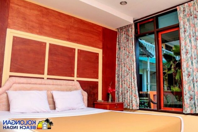 Kolongan Beach Indah Hotel - Photo5