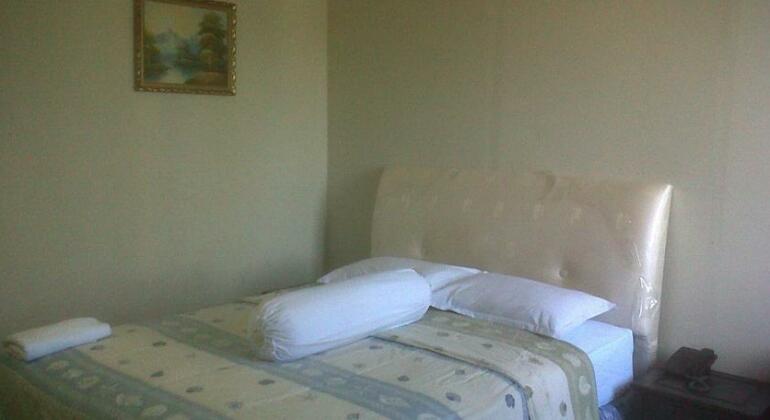 Manado Plaza Hotel - Photo4