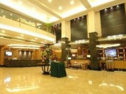 Manado Quality Hotel - Photo4
