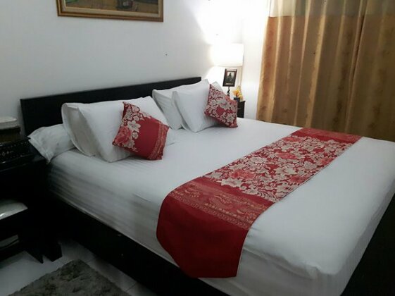 Mel's Inn Manado - Photo2