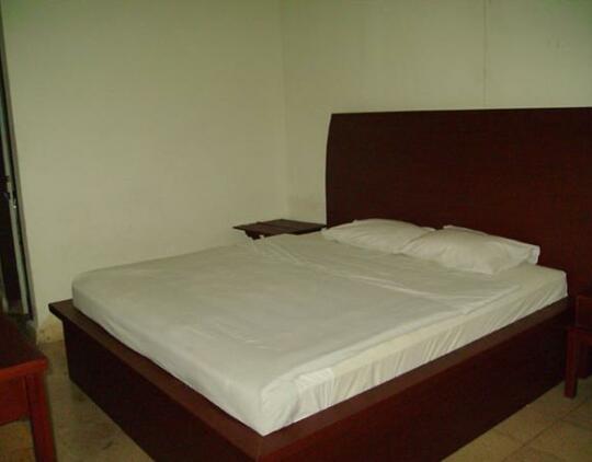 Minahasa Hotel Manado - Photo4