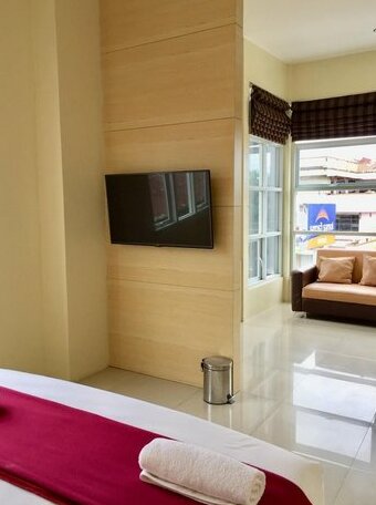 Miracle Hotel Manado - Photo5