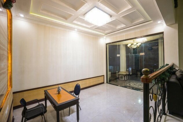 OYO 1062 Virginia Residence - Photo4