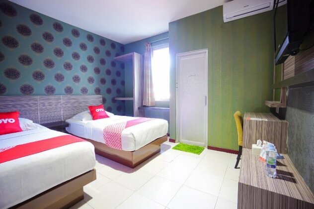 OYO 2526 Hotel D'komo - Photo3