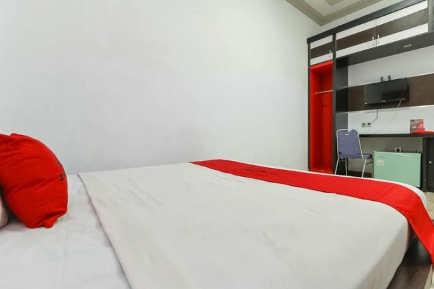 RedDoorz @ Jembatan Megawati - Photo4