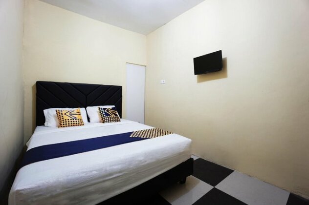 Spot On 2530 Tiga Mas Inn - Photo2