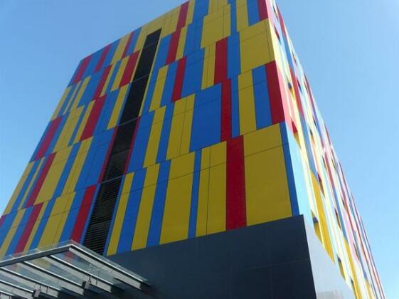 Top Hotel Manado by Gran Puri - Photo4