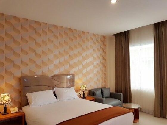 Victoria Inn Manado - Photo4