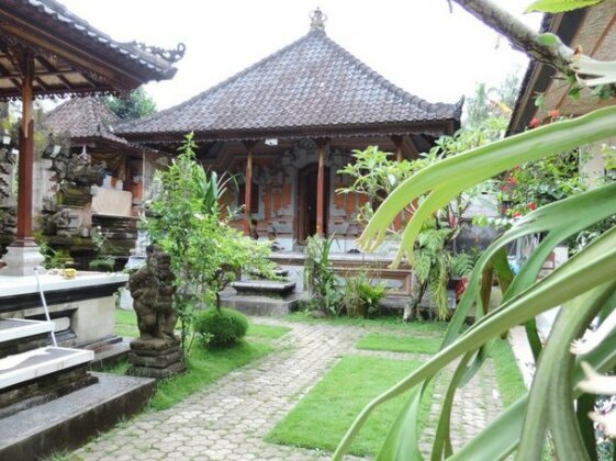 Homestay - Bali Traditional House with Temple - Photo2