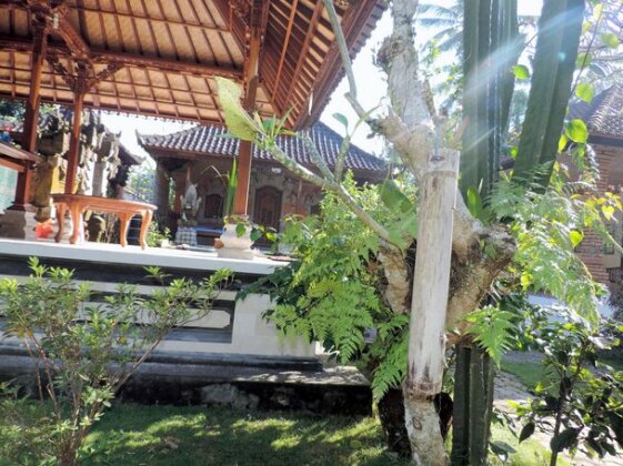 Homestay - Bali Traditional House with Temple - Photo3