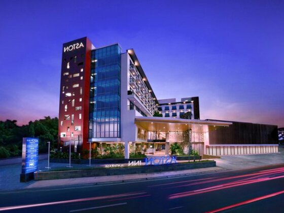 Aston Inn Mataram - Photo2