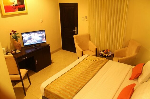 Graha Ayu Hotel - Photo5