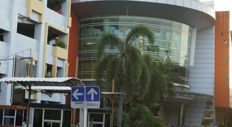 Lombok Plaza Hotel and Convention