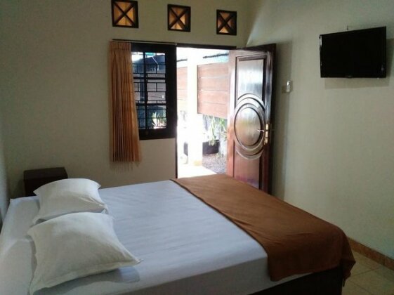 Ninety Nine Guesthouse - Photo4