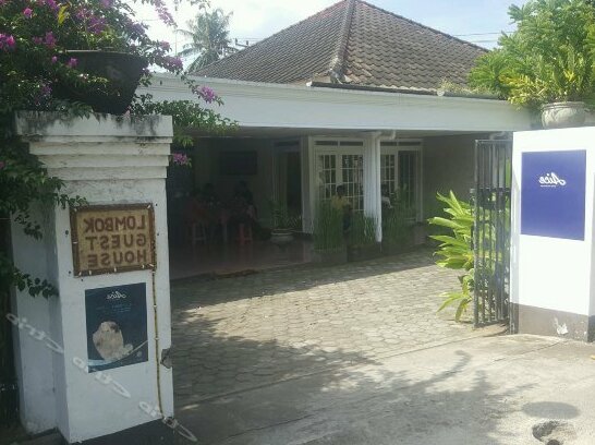 OYO 1206 Lombok Residence - Photo2
