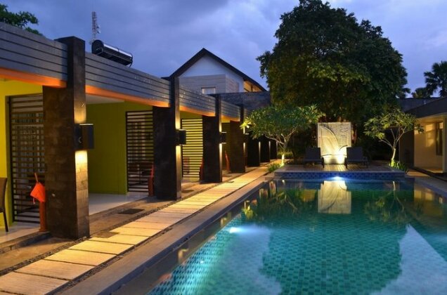 Photo 2