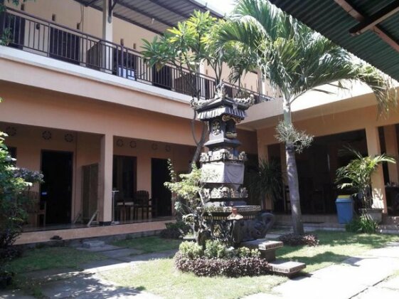 Puji Homestay