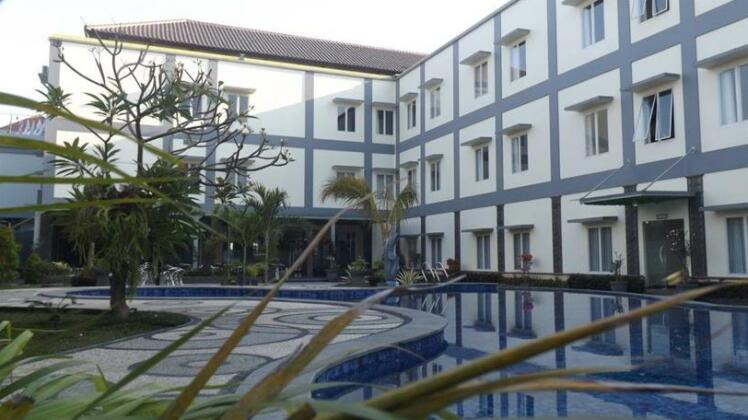 Puri Indah Hotel & Convention