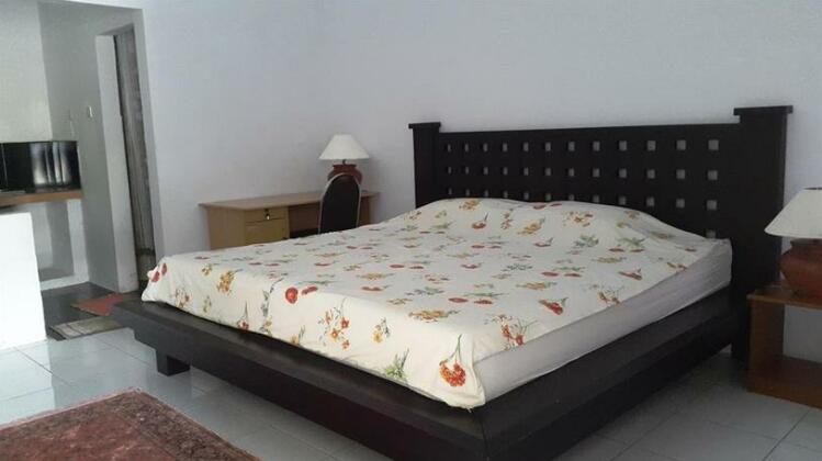 Sayang Guest House