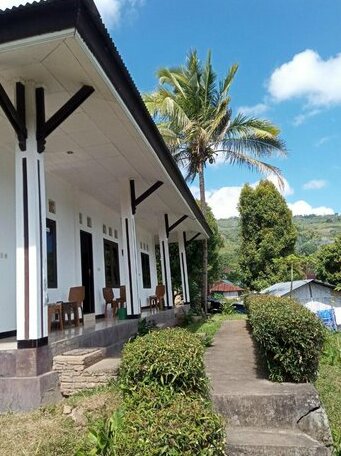 Andy's Lodge Maumere - Photo3