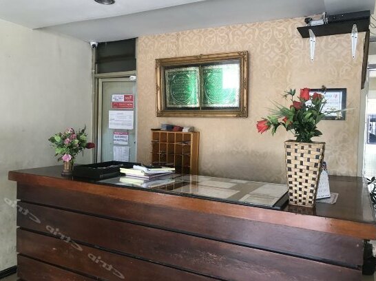 Cherry Pink Hotel - Photo5