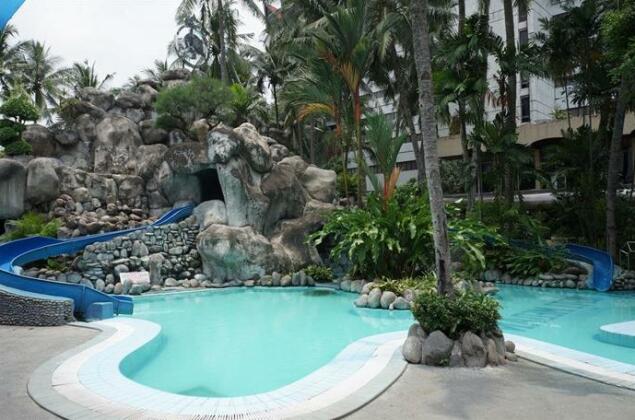 Hotel Danau Toba International - Photo2