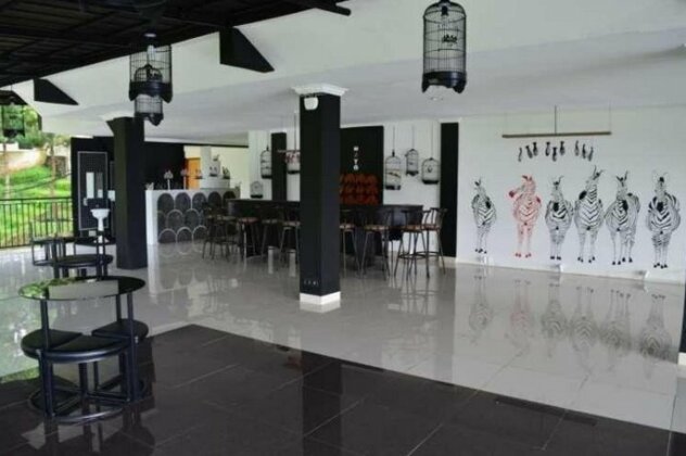Albero Hotel Bogor - Photo2