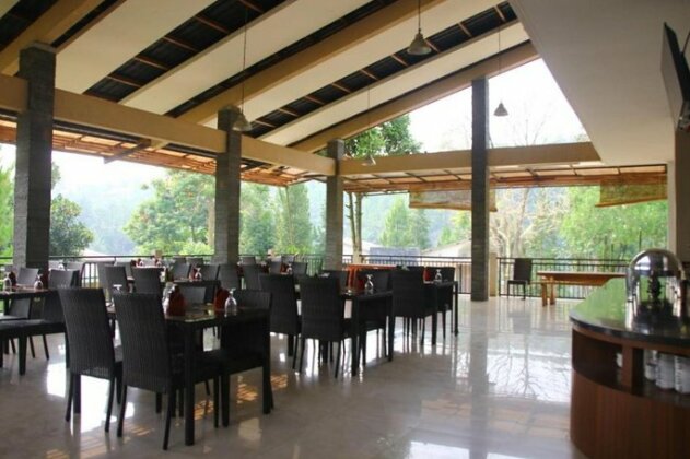 Albero Hotel Bogor - Photo5