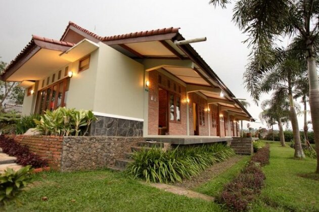 Camp Hulu Cai Megamendung - Photo2