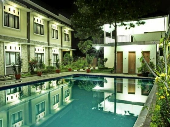 Gumilang Hotel - Photo4