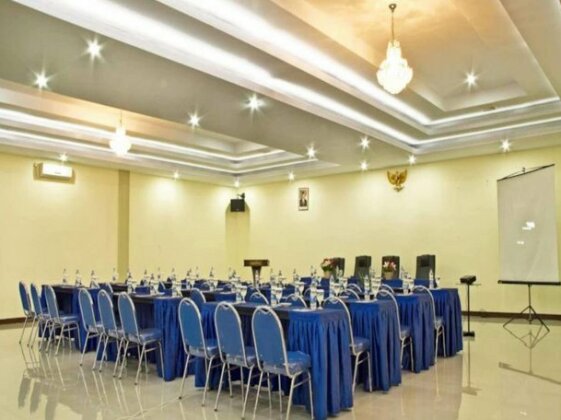 Gumilang Hotel - Photo5