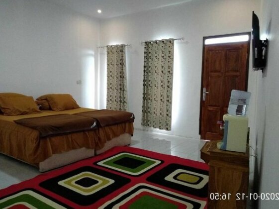 Pondok Rafisqy by Anrha - Photo2