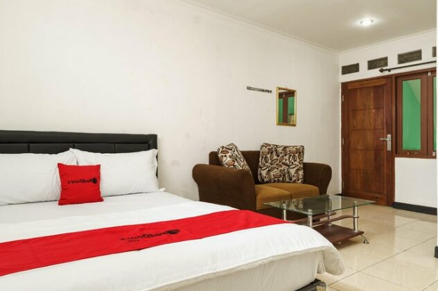RedDoorz @ Cibogo Puncak Bogor 2 - Photo2