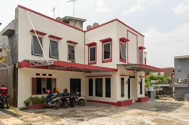 RedDoorz @ Cibogo Puncak Bogor 2 - Photo3