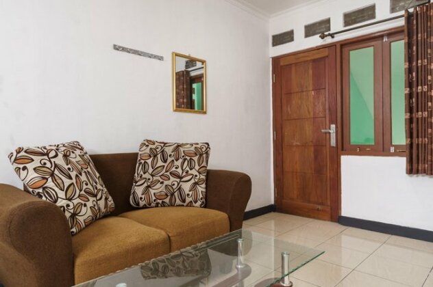 RedDoorz @ Cibogo Puncak Bogor 2 - Photo4