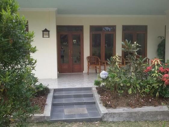 Villa Tjokro - Photo2