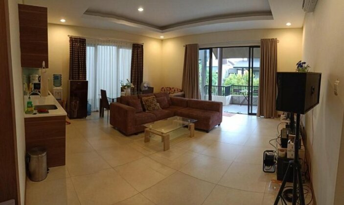 Vimalla Hills Villa & Resort Megamendung Puncak - Photo2