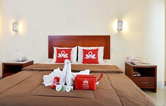 Zen Rooms Cipayung Km 71 - Photo5