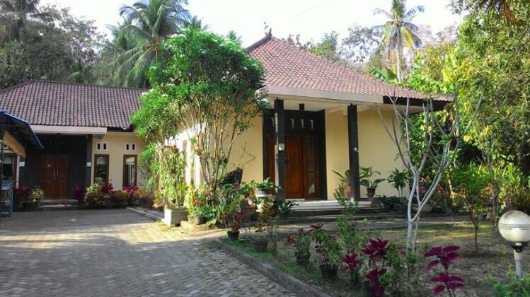 Shalom Homestay