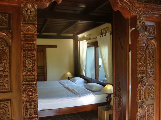 Atres Villa - Photo4
