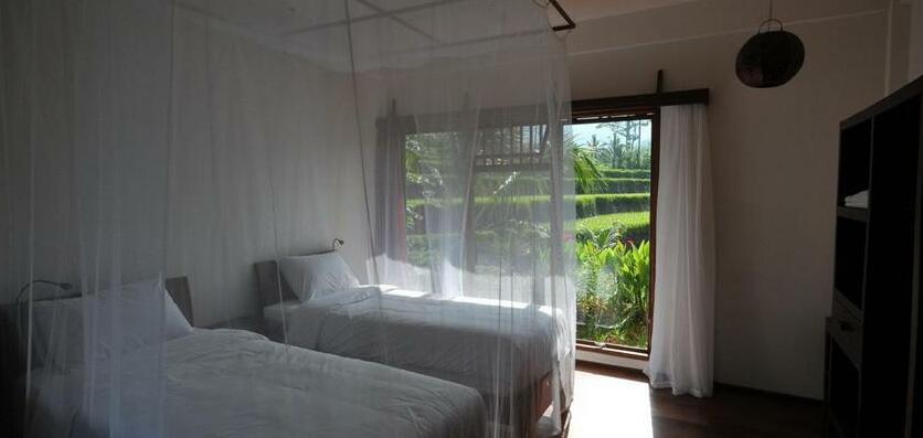 Lesong Hotel and Restaurant - Photo2