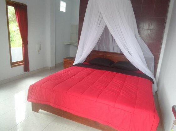 One Homestay and Warung - Photo5