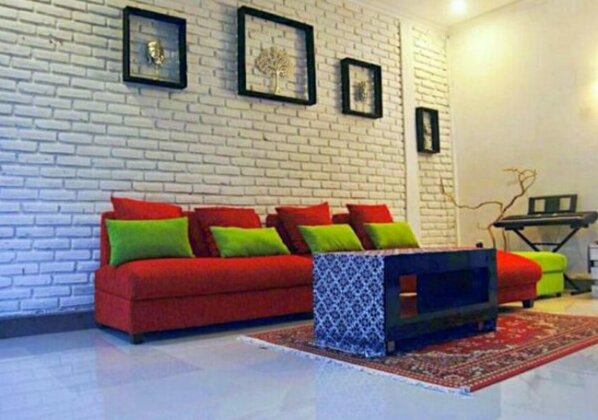 Winaposa and Warung Pudak - Photo4