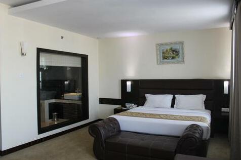 The BCC Hotel & Residence - Photo3