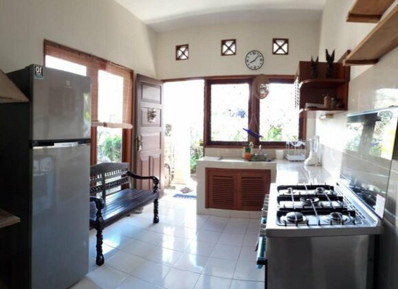 CEC House - Photo2